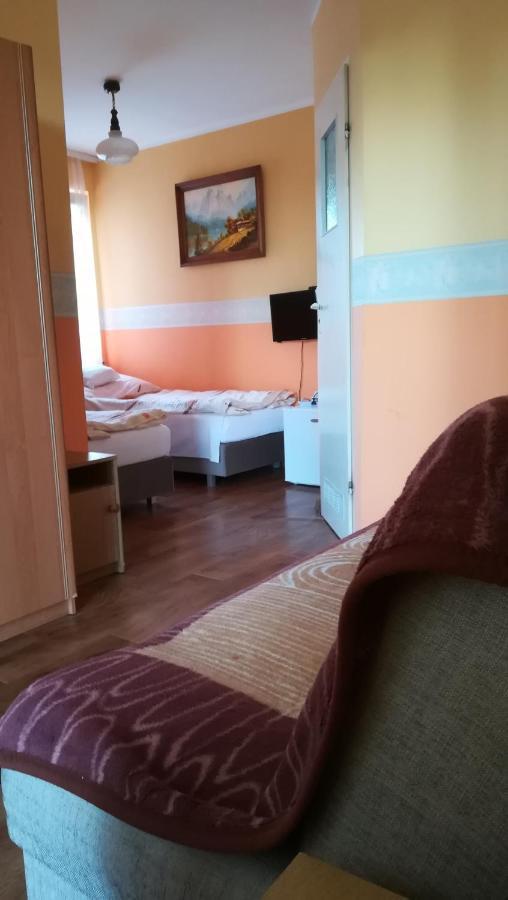 Noclegi U Krystyny Rewal Dış mekan fotoğraf